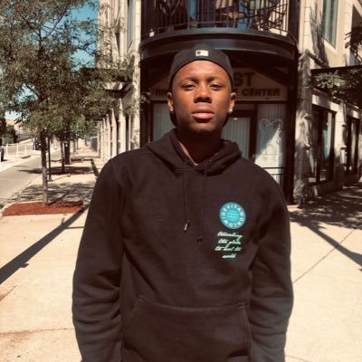 Profile Picture of Mike Charles II (@dmmikeyc) on Twitter