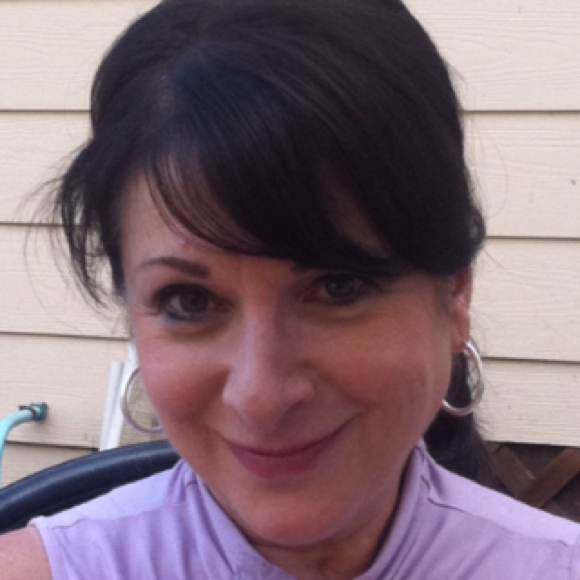 Lucia Fisicaro - Poshmark Profile Picture of Lucia Fisicaro (@giatana) on Poshmark