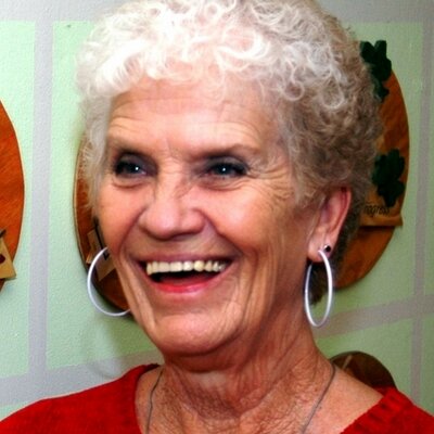 Profile Picture of April  Rector (@godnmeon3) on Twitter