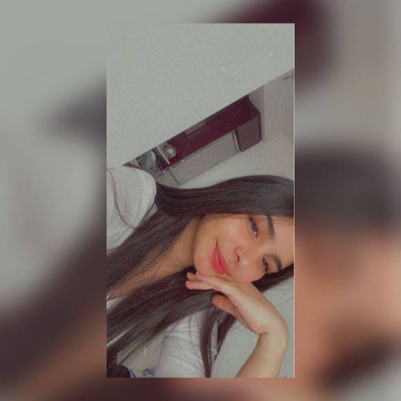 Profile Picture of Aya Hachadi (@ayahachadi) on Poshmark