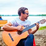 Profile Picture of Vanya Malyarov (@vanyamalyarov) on Instagram