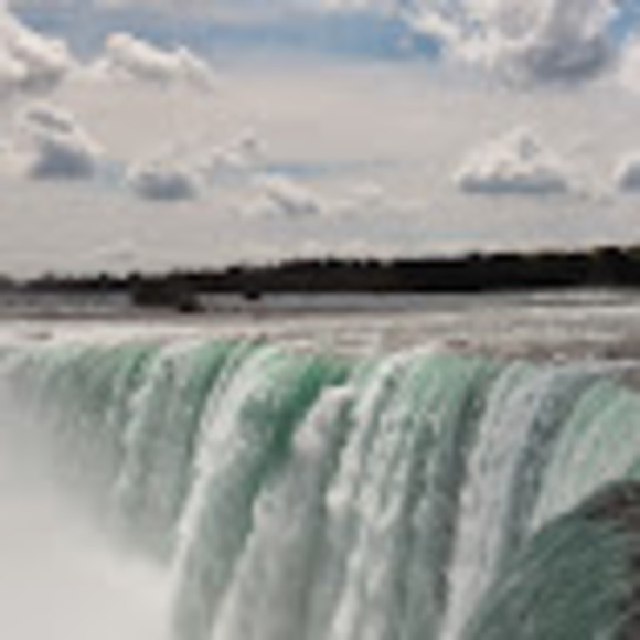 Profile Picture of John Cusack (@warrencrescent) on Poshmark