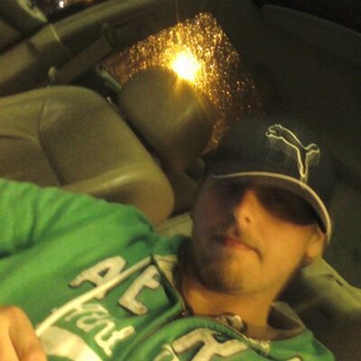 Profile Picture of Chris Hovey (@chrishovey34) on Twitter