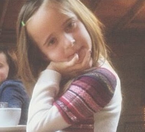 Profile Picture of Zali Smallcombe (@zalismallcombe) on Poshmark