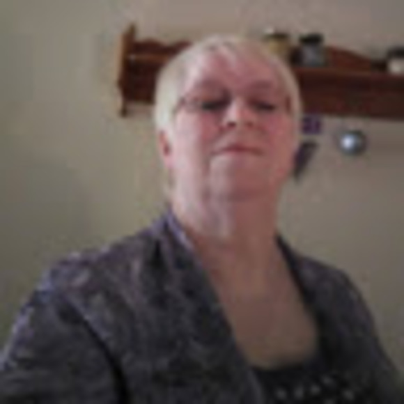 Profile Picture of Susan Ponsler (@ponslersusan) on Poshmark