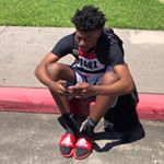 Profile Picture of warren_young (@warren_yjr) on Instagram