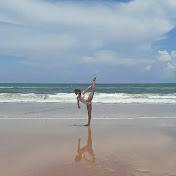 Profile Picture of Julia Reed (@JuliaReed_) on Youtube
