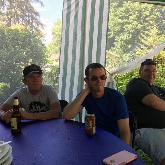 Profile Picture of Michael Vreeland (@vreeland10) on Poshmark