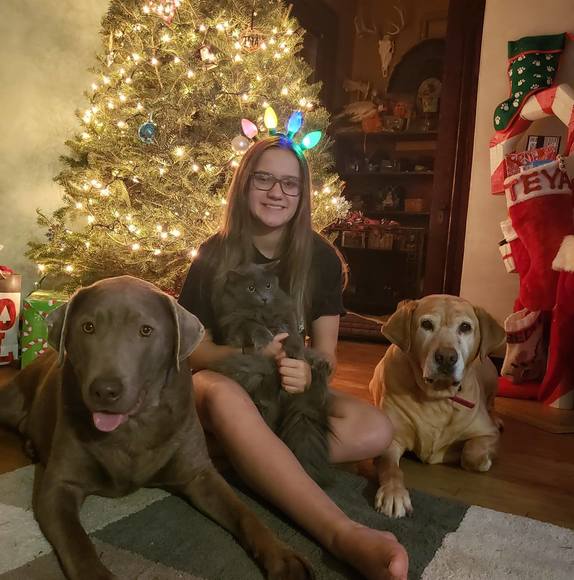 Profile Picture of Becky Schmidtke (@bschmidtke) on Poshmark