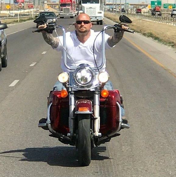 Steve Hargrove - Poshmark Profile Picture of Steve Hargrove (@bighead8229) on Poshmark