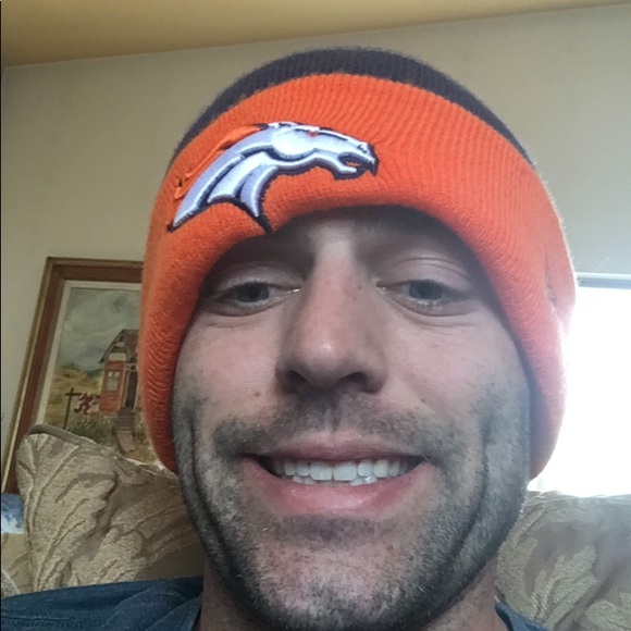 Profile Picture of Alex Mackay (@macka417) on Poshmark