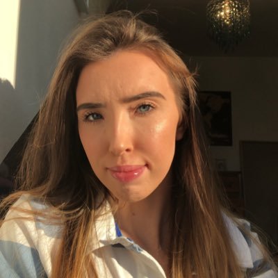 Profile Picture of Emma Mackey (@EMackeu) on Twitter