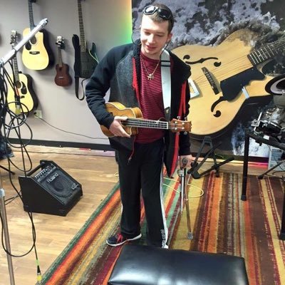 Profile Picture of Alex Weinstein (@alexWeinstein16) on Twitter