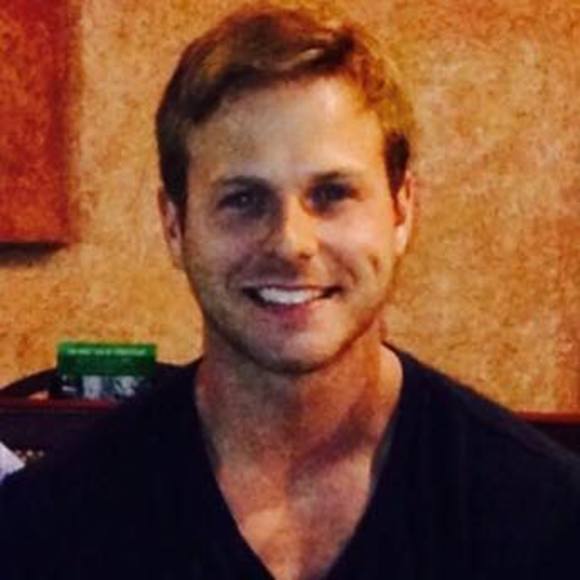 Matt Sossamon - Poshmark Profile Picture of Matt Sossamon (@mattsossamon) on Poshmark