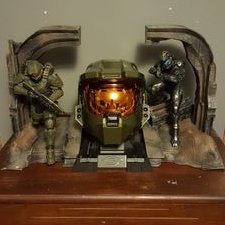 Profile Picture of Jason Frizzell (@Ltshinysides784) on Twitter