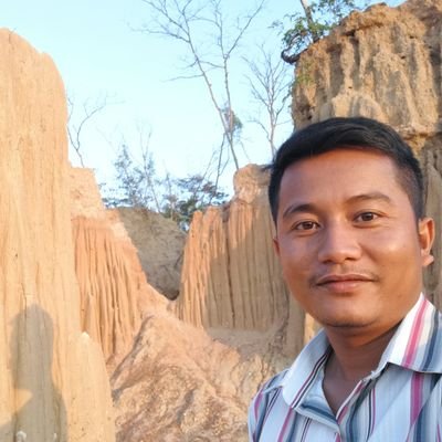 Profile Picture of Sok Sopheap (@sopheaplive) on Twitter