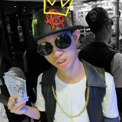 Profile Picture of ¥I JUNG H$U (@hsu_adam) on Twitter