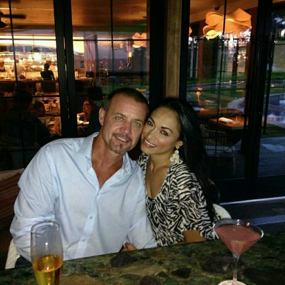 Profile Picture of Tanya Biho (@tanyapb2006) on Poshmark