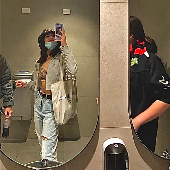 Profile Picture of Sienna Spagnolo (@siennas16) on Poshmark