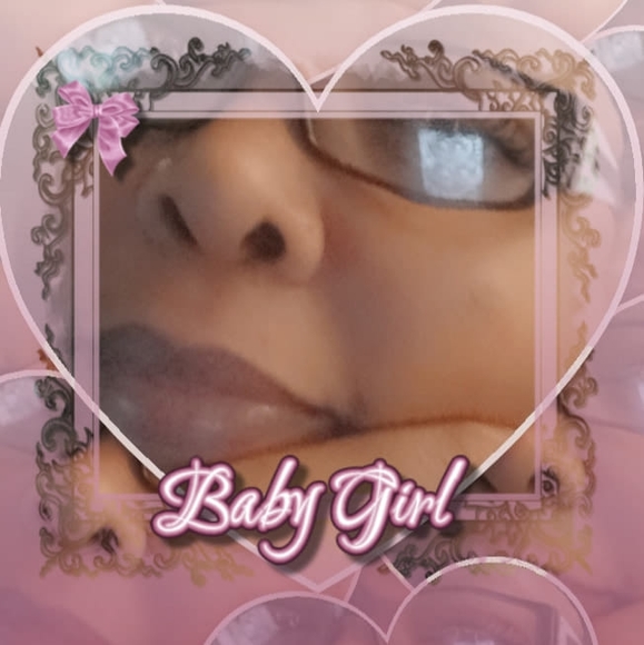 Profile Picture of Debbie Pennamon (@debbiepennamon) on Poshmark