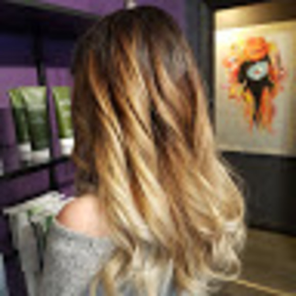 Profile Picture of Verna Bouchier (@vbouchier) on Poshmark