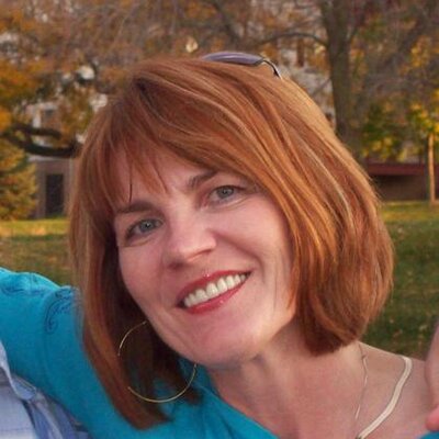 Profile Photo of Carol Hendricks (@PineappleMN) on Twitter