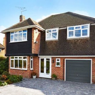 Profile Picture of Richard Everest (@RichardEverest2) on Twitter