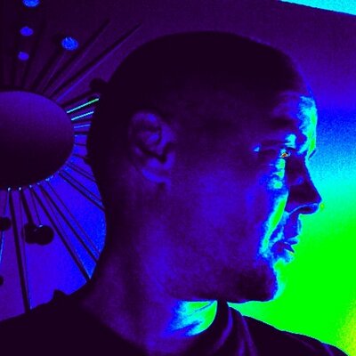 Profile Picture of Nicholas Greaves (@Greaves3Greaves) on Twitter