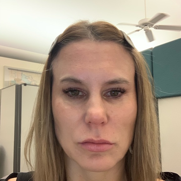 Profile Picture of Patricia Michielli (@pmichielli) on Poshmark