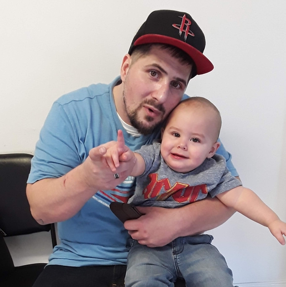 Profile Picture of Derek Stempin (@dereksstempin85) on Poshmark