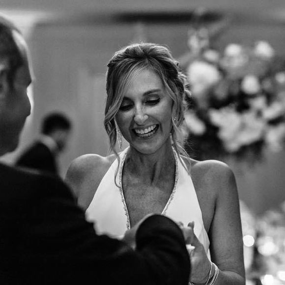 Profile Picture of Selena Deconti (@sddeconti12) on Poshmark