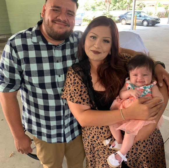 Profile Picture of Juan Perera (@dafarmerjp323) on Poshmark