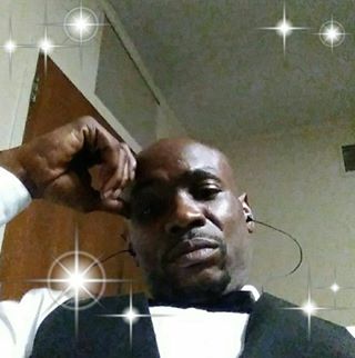 Profile Picture of Lamont Calhoun (@lamont.calhoun.948) on Facebook