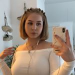 Profile Picture of Bella Olson (@bellaolsonn) on Instagram