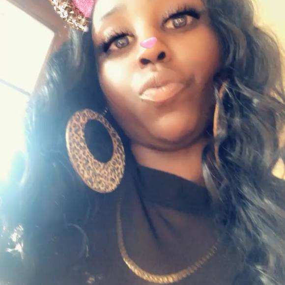 Junerous Quantearous - Poshmark Profile Picture of Junerous Quantearous (@junerous29) on Poshmark