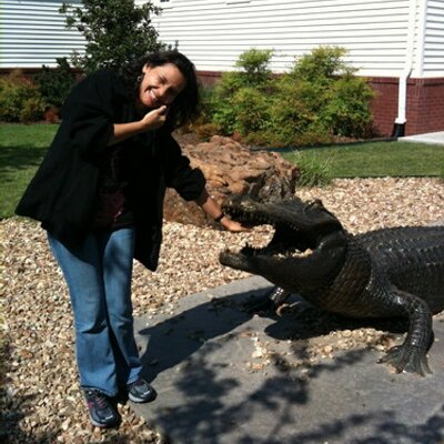 Profile Picture of BERTHA CASTRO (@berthaesther72) on Twitter