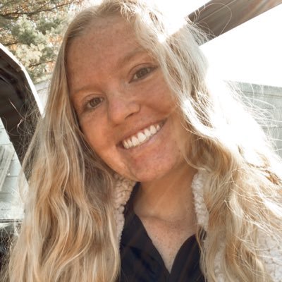 Profile Picture of Ashlee (@ashlee_blevins) on Twitter