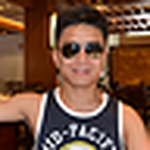 Profile Picture of Jun Li (@Jun Li's Photo = %u4FCA%u4ED4%u76F8%u7C3F) on Flickr