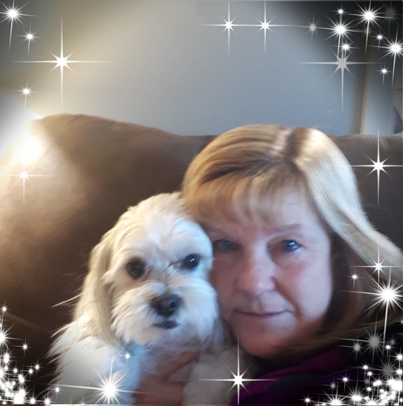 Profile Picture of Fiona Duncan (@my4anklebiters) on Poshmark