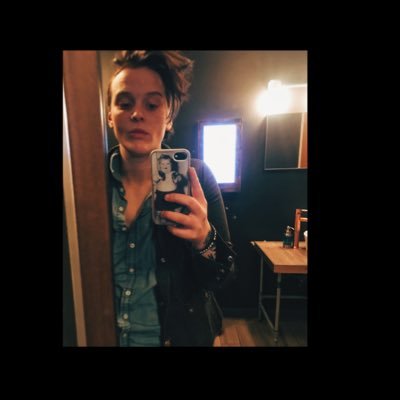 Profile Picture of Eva Phillips (@LyinInWinter69) on Twitter