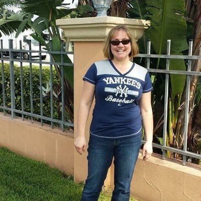 Profile Picture of Heidi Scott (@Heidi10Scott) on Twitter