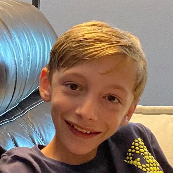 Profile Picture of Shelly Preller (@sprells) on Poshmark