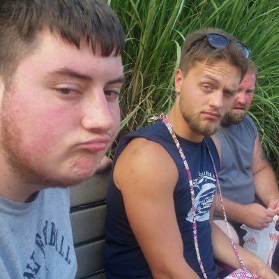 Profile Picture of Andrew Hockenberry (@PuffGod62) on Twitter