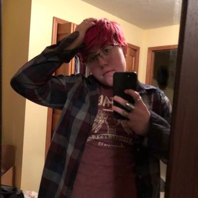 Max Pohl - Twitter Profile Picture of Max Pohl (@megan_pohl) on Twitter