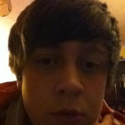 Profile Picture of Nicholas (@NickGreaves16) on Twitter