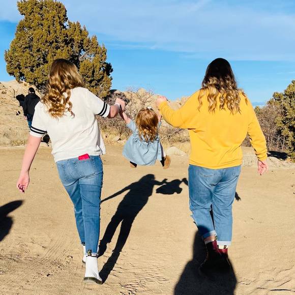 Britt Cheyenne - Poshmark Profile Picture of Britt Cheyenne (@brittbrattt2004) on Poshmark