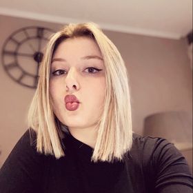 Profile Picture of Cassandra Carpentier (@cassandracarpentier) on Pinterest
