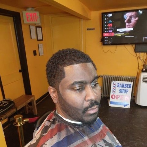 Profile Picture of Marvin Harvison (@marvinharvison) on Poshmark