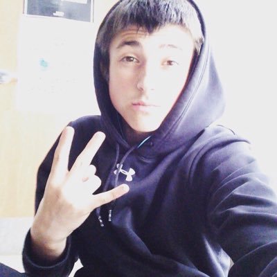 Profile Picture of Johnathon Binkley (@jo_jo0420) on Twitter