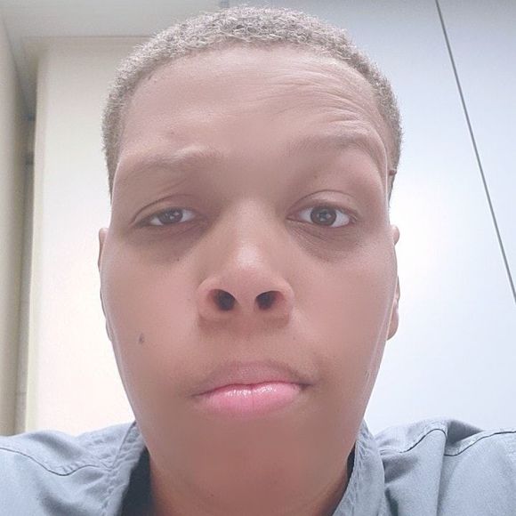 Profile Picture of Daniel Talbert (@ogtreb) on Poshmark